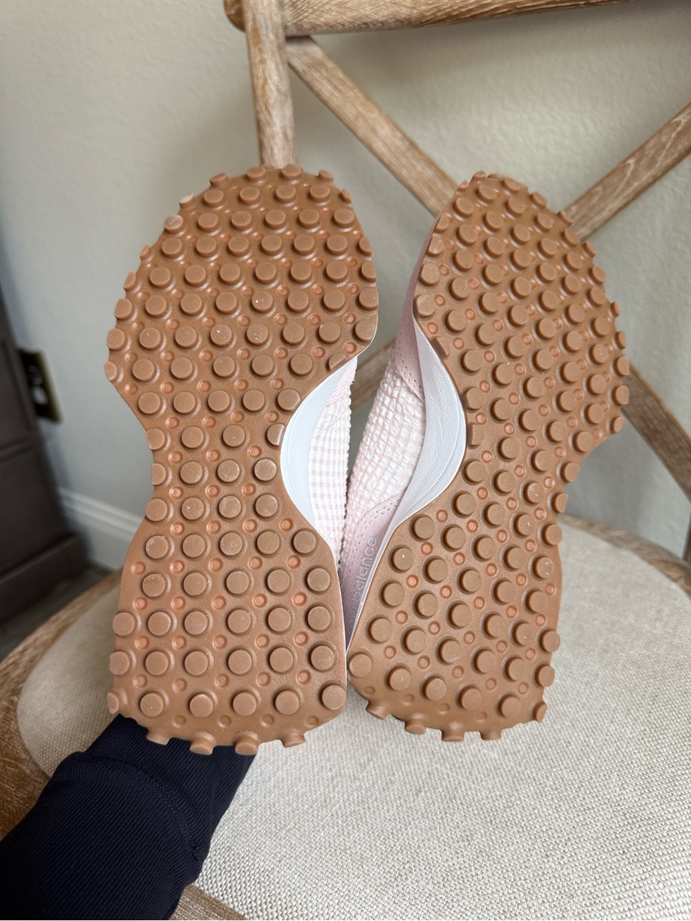 New Balance 327 Sneakers pink gingham - Picture 6 of 8